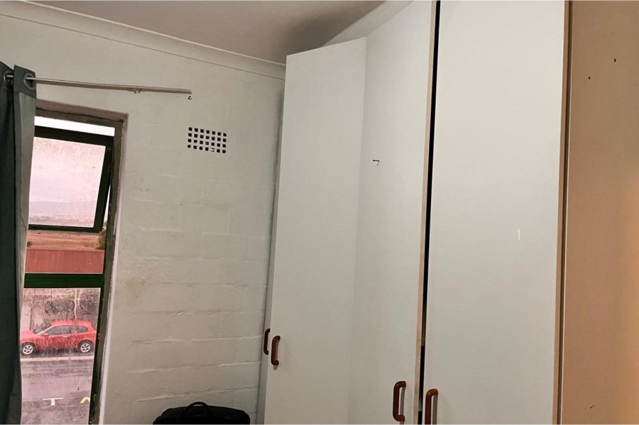 2 Bedroom Property for Sale in West Riding Western Cape